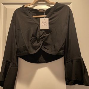 Brand new with tags Alivegirl crop shirt